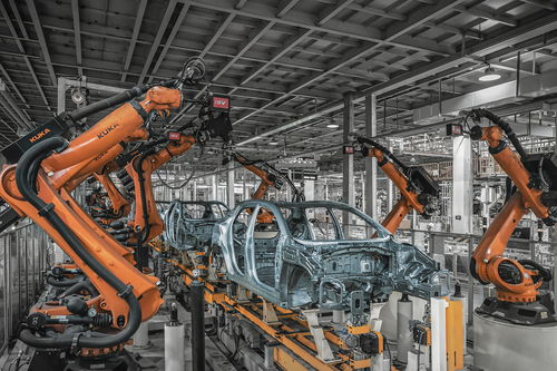 探秘长安UNI-T生产基地 先进产品背后的高科技制造工厂与麦享科配的融合之道